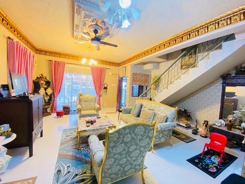Rumah Teres untuk Dijual di Shah Alam (Selangor) - Nurain . - Living Room - PropertyGuru.com.my
