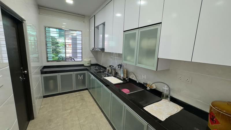 Semi-Detached House for Sale in Bukit Indah (Iskandar Puteri (Nusajaya)) - Max Loh - Kitchen - PropertyGuru.com.my