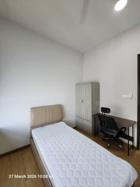 Condominium for Rent at Kings Bay @ Country Garden Danga Bay - Jensen Goh - Bedroom - PropertyGuru.com.my