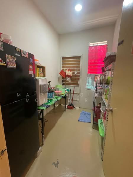 Bungalow for Sale in Mahkota Hills (Lenggeng) - Maizura binti Mohd Darus - Kitchen - PropertyGuru.com.my