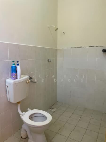 Bungalow for Sale in Mahkota Hills (Lenggeng) - Maizura binti Mohd Darus - Bathroom - PropertyGuru.com.my