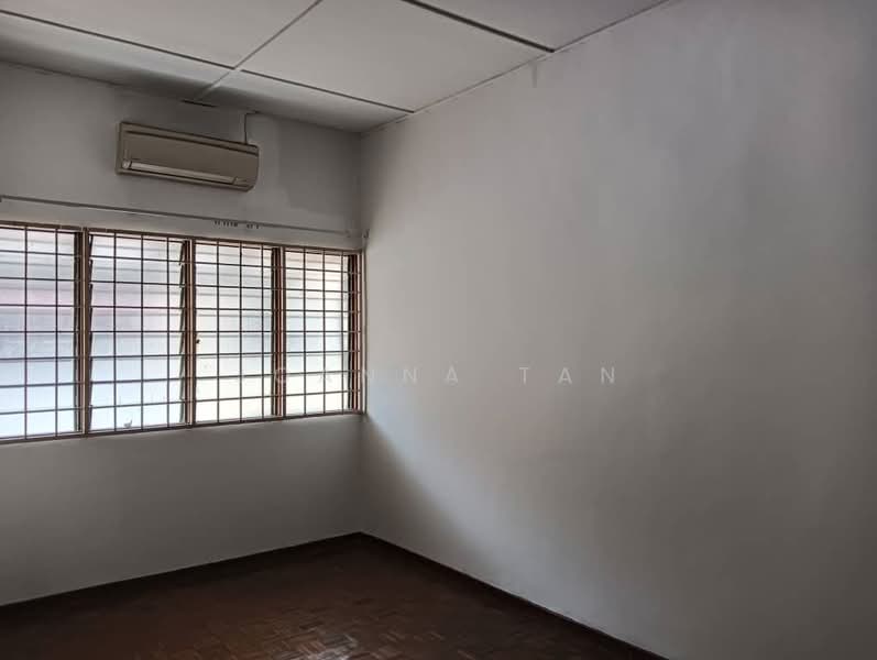 Terraced House for Sale in Seksyen 32, Kemuning Green Ville (Shah Alam) - Joanna Tan - Interior - PropertyGuru.com.my
