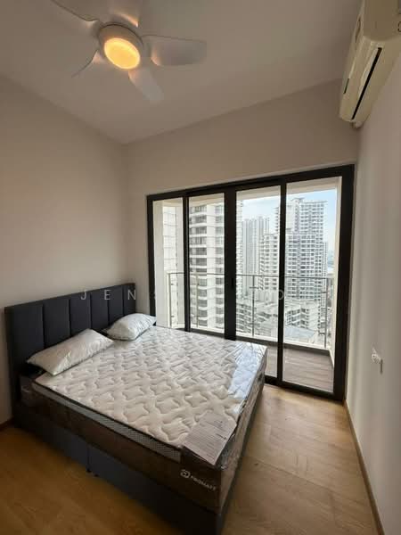 Condominium for Rent at Kings Bay @ Country Garden Danga Bay - Jensen Goh - Bedroom - PropertyGuru.com.my