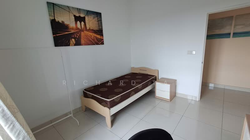 Servis Apartment untuk Disewa di 8 Kinrara - Richard Tan - Bedroom 1 - PropertyGuru.com.my