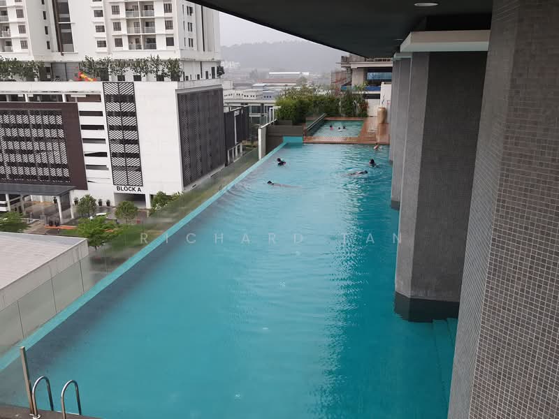 Servis Apartment untuk Disewa di 8 Kinrara - Richard Tan - Infinity Pool - PropertyGuru.com.my