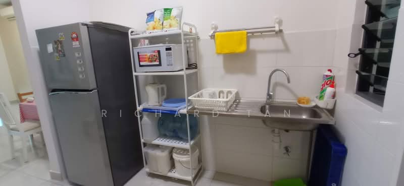 Servis Apartment untuk Disewa di 8 Kinrara - Richard Tan - Kitchen - PropertyGuru.com.my