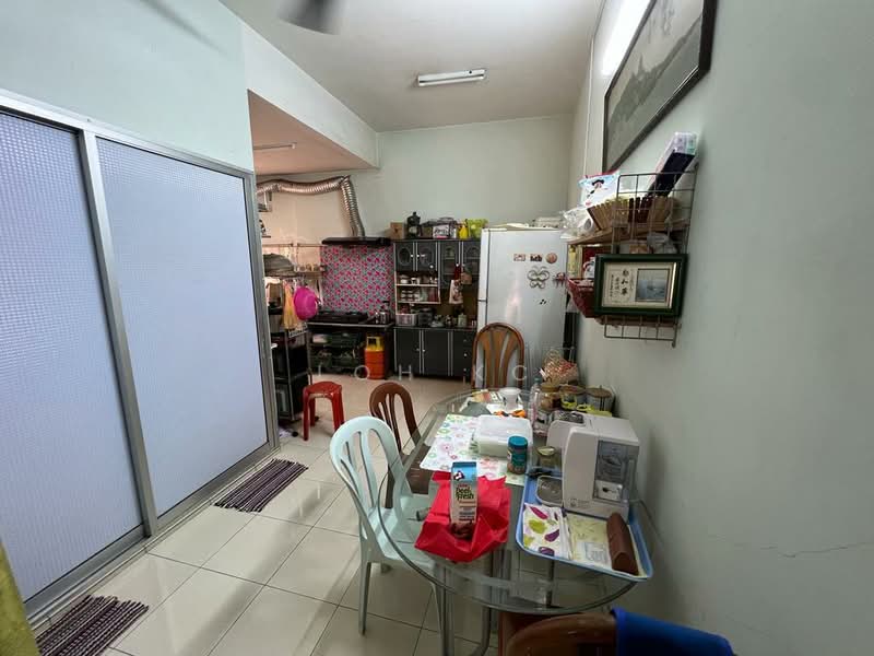 Rumah Banglo untuk Dijual di Ampang (Kuala Lumpur) - Loh KC - Kitchen - PropertyGuru.com.my