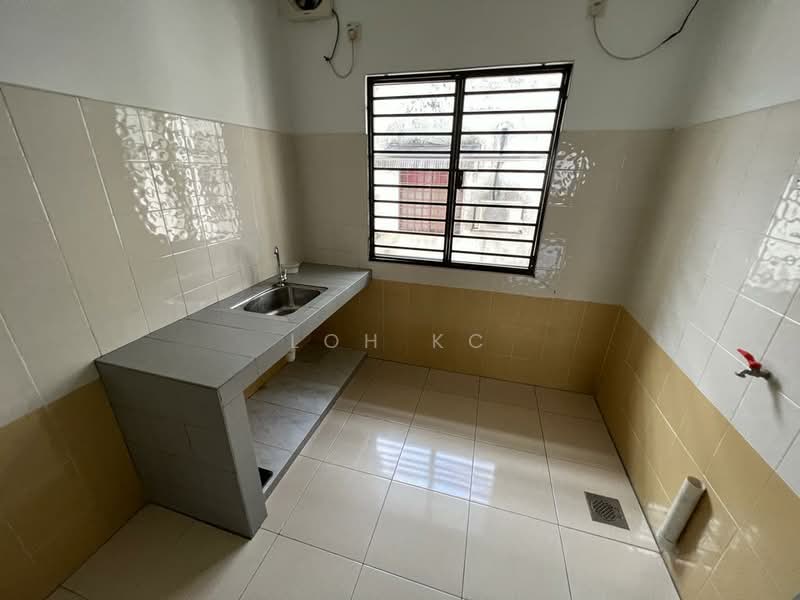 Rumah Banglo untuk Dijual di Ampang (Kuala Lumpur) - Loh KC - Kitchen - PropertyGuru.com.my