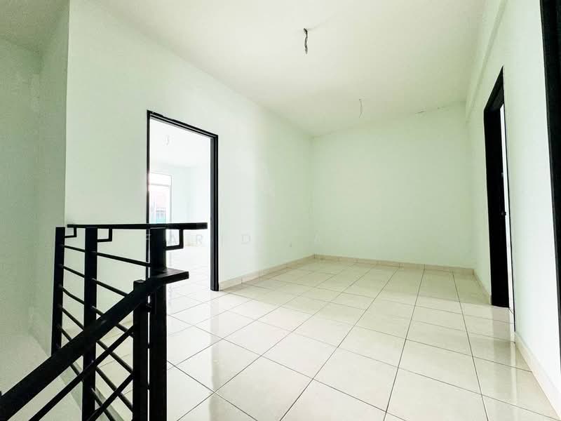 3-storey Terraced House for Sale in Kajang (Selangor) - Farid Fahmi - PropertyGuru.com.my