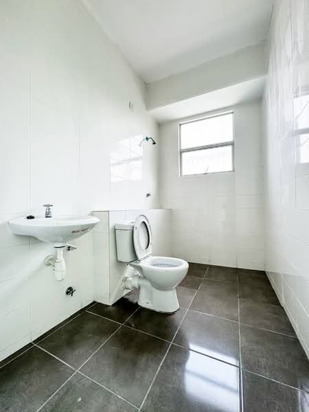 3-storey Terraced House for Sale in Kajang (Selangor) - Farid Fahmi - PropertyGuru.com.my