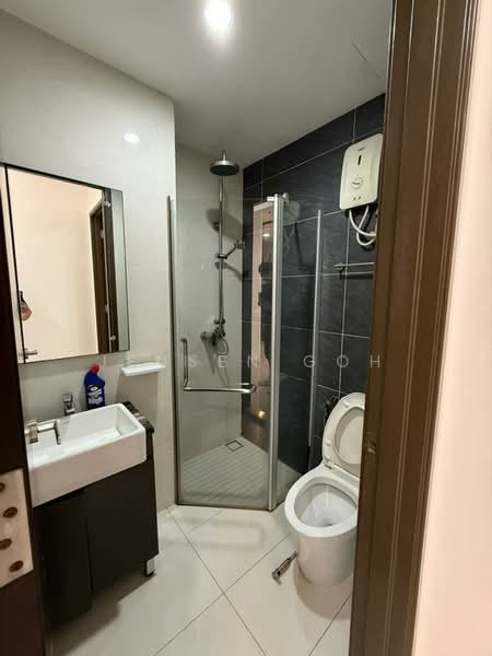 For Sale - Bay Point @ Country Garden Danga Bay