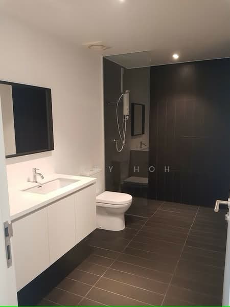 Kondominium untuk Dijual di The Hub - Terry Hoh - Bathroom - PropertyGuru.com.my