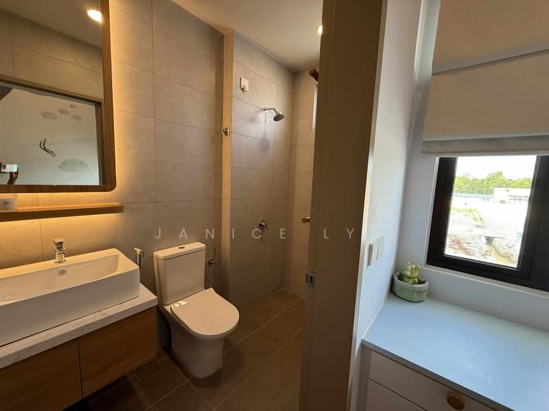2-storey Terraced House for Sale in Dengkil (Selangor) - Janice Lye - Bathroom - PropertyGuru.com.my