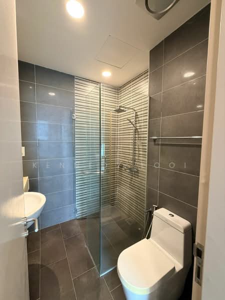 Servis Apartment untuk Disewa di Somerset Puteri Harbour - Kennedy Looi - Bathroom - PropertyGuru.com.my