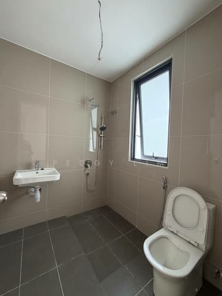 Rumah Teres 3 Tingkat untuk Disewa di Petaling Jaya (Selangor) - Peggy Lim - Bathroom - PropertyGuru.com.my