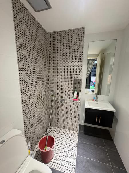 Rumah Berkembar untuk Dijual di Setia Alam (Selangor) - Max Khor Phor xiong - Bathroom - PropertyGuru.com.my