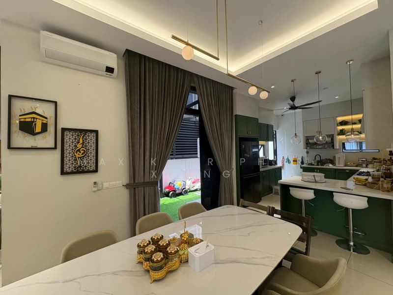 Rumah Berkembar untuk Dijual di Setia Alam (Selangor) - Max Khor Phor xiong - Dining Room - PropertyGuru.com.my