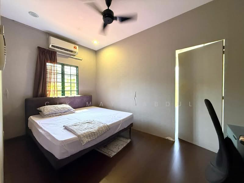 Rumah Berkembar untuk Dijual di Ulu Kelang (Kuala Lumpur) - Cik Maya Abdul - Bedroom - PropertyGuru.com.my