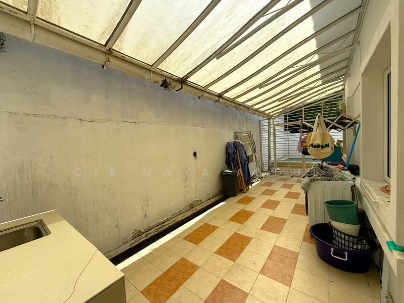 Rumah Berkembar untuk Dijual di Ulu Kelang (Kuala Lumpur) - Cik Maya Abdul - Exterior - PropertyGuru.com.my