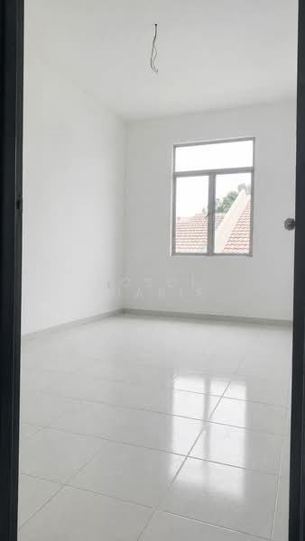 2-storey Terraced House for Sale in Taman Scientex Rawang (Rawang) - Rosdi Sharif - Interior - PropertyGuru.com.my
