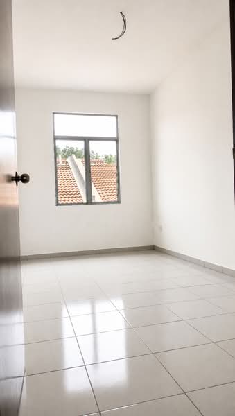 2-storey Terraced House for Sale in Taman Scientex Rawang (Rawang) - Rosdi Sharif - Interior - PropertyGuru.com.my