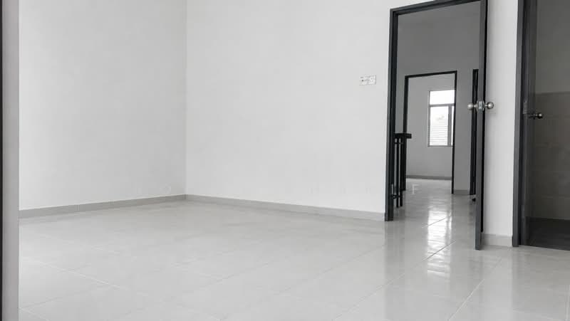 2-storey Terraced House for Sale in Taman Scientex Rawang (Rawang) - Rosdi Sharif - Interior - PropertyGuru.com.my