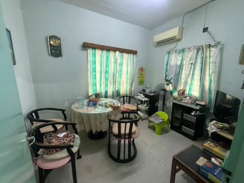 Rumah Teres 2 Tingkat untuk Dijual di Pulau Tikus (Penang) - Amanda Lam - Living Room - PropertyGuru.com.my