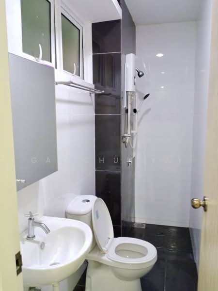Condominium for Rent at The Clovers - Gan Chun Kai - Bathroom - PropertyGuru.com.my