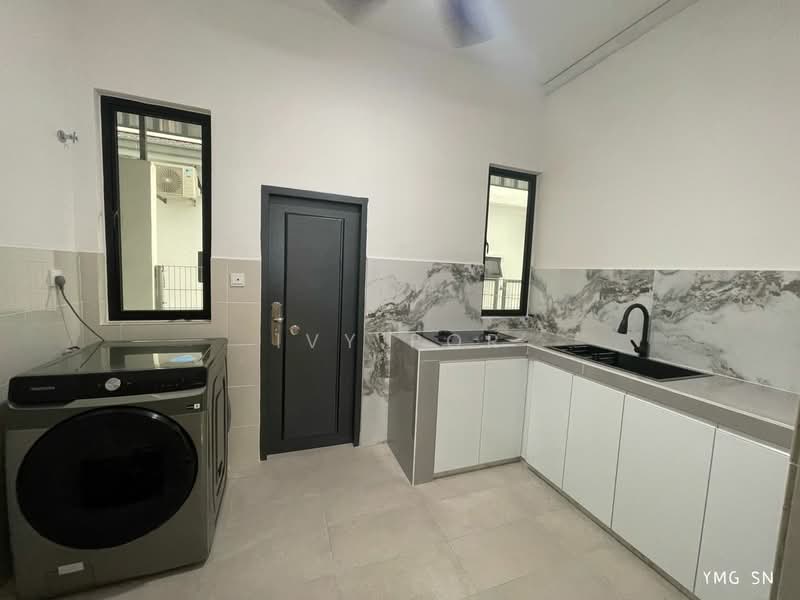 2-storey Terraced House for Rent in Setia Utama (Setia Alam) - Ivy Por - Kitchen - PropertyGuru.com.my
