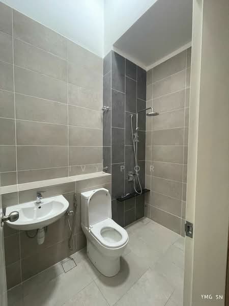 2-storey Terraced House for Rent in Setia Utama (Setia Alam) - Ivy Por - Bathroom - PropertyGuru.com.my