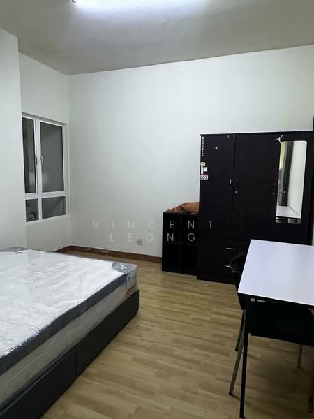Condominium for Rent at Cova Suites - Vincent Leong - Bedroom - PropertyGuru.com.my