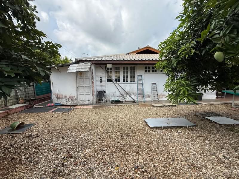 Semi-Detached House for Sale in Kampung Cemerlang (Kuching) - Cherry Lee - PropertyGuru.com.my