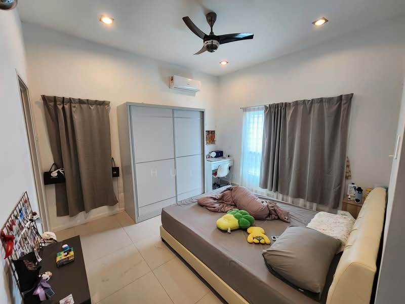 Semi-Detached House for Sale in Taman Saujana Emas (Kajang) - Hui Qi - Bedroom - PropertyGuru.com.my
