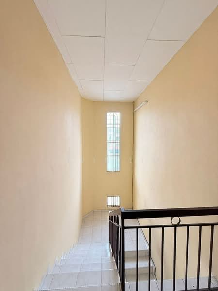 2-storey Terraced House for Sale in Taman Sri Indah (Klang) - Alvin Lim - Corridor - PropertyGuru.com.my