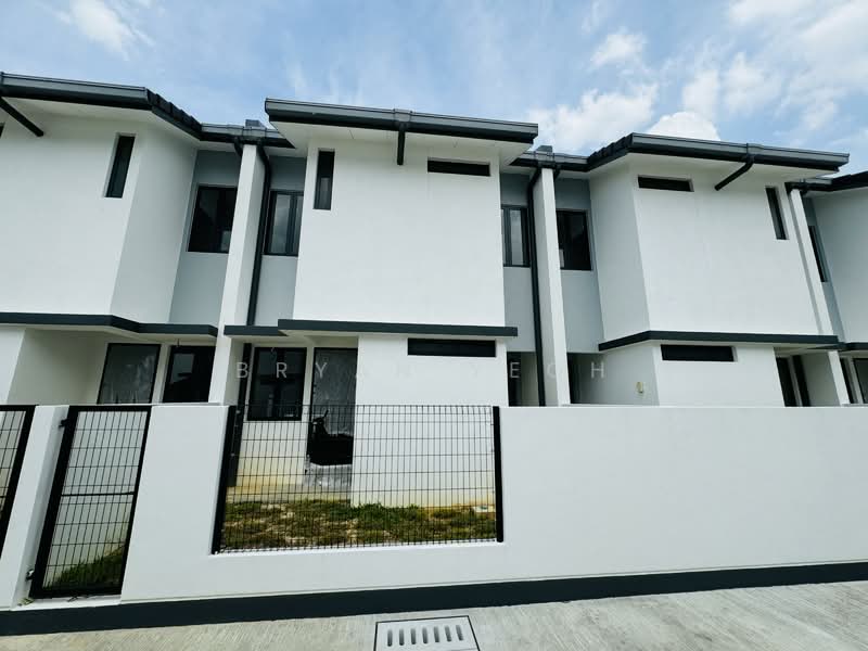 Terraced House for Sale in Klang (Selangor) - Bryan Yeoh - Exterior - PropertyGuru.com.my