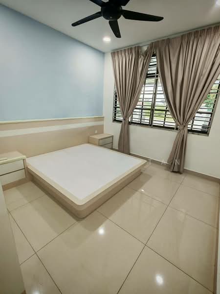 Rumah Teres 1 Tingkat untuk Disewa di Taman Pelangi Indah (Ulu Tiram) - Shi Ying Tan - Bedroom - PropertyGuru.com.my