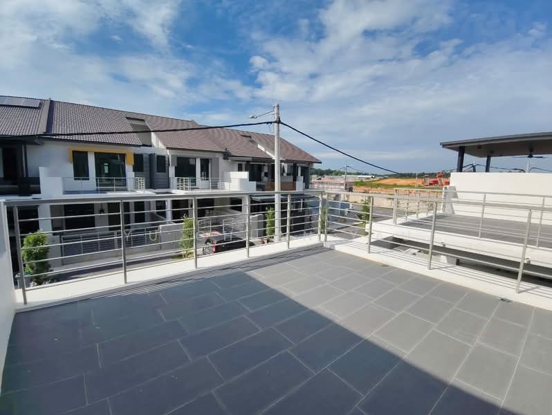 Rumah Teres 2-Tingkat untuk Dijual di Ayer Molek (Melaka) - Yu Chuan Yau - Exterior - PropertyGuru.com.my