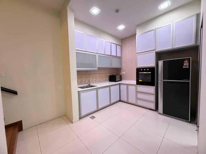 2-storey Terraced House for Sale in East Ledang (Iskandar Puteri (Nusajaya)) - Viki Chooi - Kitchen - PropertyGuru.com.my