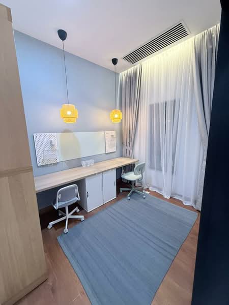 Service Residence for Sale at Linkar 52 Seksyen 14, Shah Alam - Dr Shahril Nizam - Study - PropertyGuru.com.my