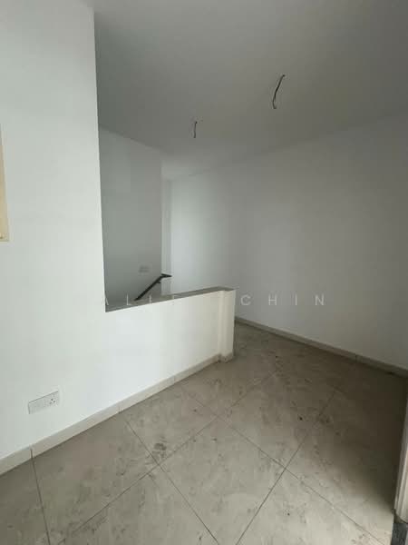 Rumah Teres 2 Tingkat untuk Dijual di Taman Mount Austin (Tebrau) - Calley Chin - Interior - PropertyGuru.com.my