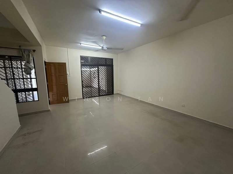 2-storey Terraced House for Sale in Bandar Baru Permas Jaya (Permas Jaya) - Winson Tan - Living Room - PropertyGuru.com.my