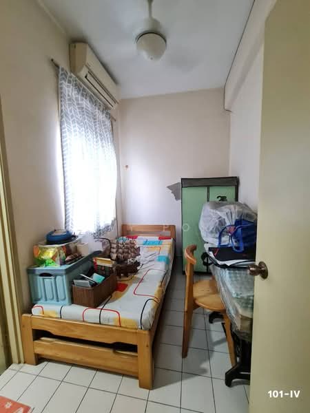 Terraced House for Sale in Bandar Botanic (Klang) - Ivy Por - Bedroom - PropertyGuru.com.my