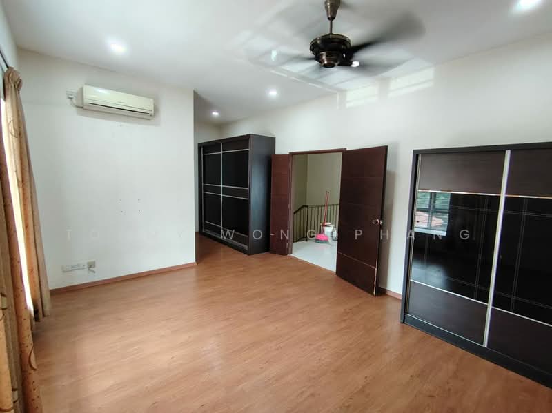 Rumah Teres untuk Dijual di Bandar Putra Permai (Seri Kembangan) - Tommy Wong Phang - PropertyGuru.com.my