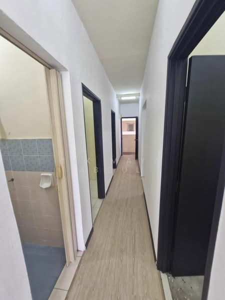Apartment for Sale at Residensi Bistaria - Cik Maya Abdul - Corridor - PropertyGuru.com.my