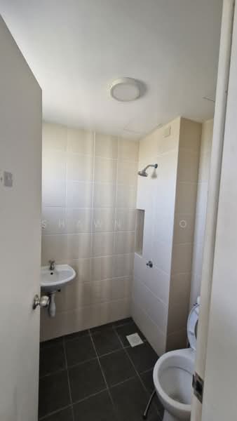 Apartment for Sale at Harmoni @ Eco Majestic - Shawn Teo - Bathroom - PropertyGuru.com.my