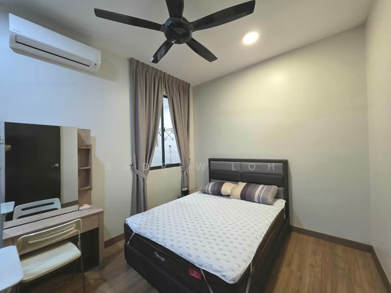 Servis Apartment untuk Disewa di Service Residence @ Landmark Residence 1 - Andrew Loh - Bedroom - PropertyGuru.com.my