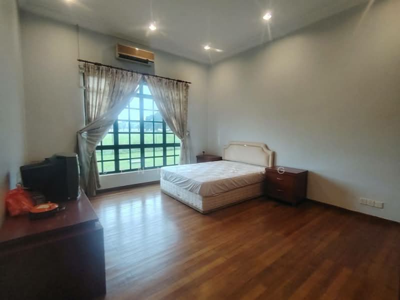 Rumah Banglo untuk Dijual di Leisure Farm (Gelang Patah) - Jennifer Ng - Bedroom - PropertyGuru.com.my