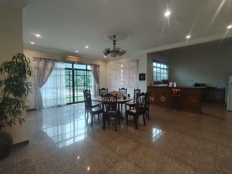 Rumah Banglo untuk Dijual di Leisure Farm (Gelang Patah) - Jennifer Ng - Dining Room - PropertyGuru.com.my