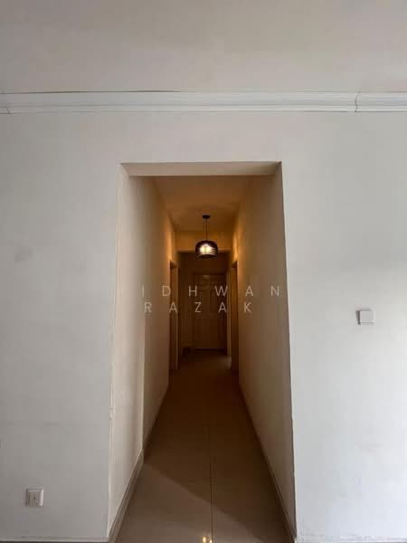 Condominium for Sale at Suriamas - Ridhwan Razak - Corridor - PropertyGuru.com.my