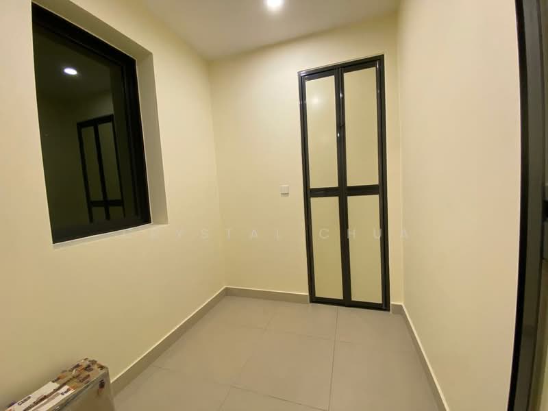 Condominium for Rent at One Central Park - Crystal Chua - Laundry yard - PropertyGuru.com.my